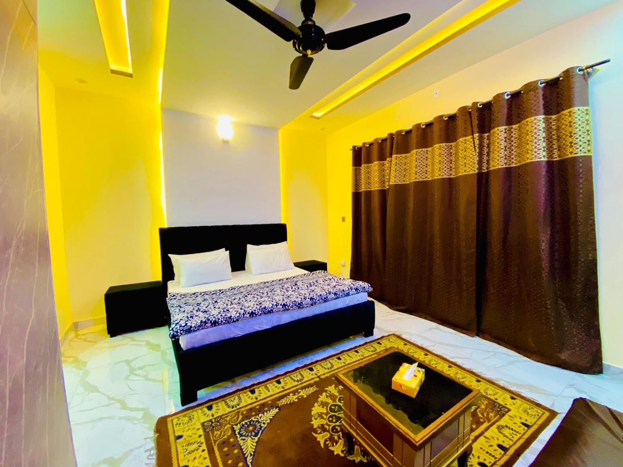 Moonlight Guest House ราวัลปินดี ภายนอก รูปภาพ