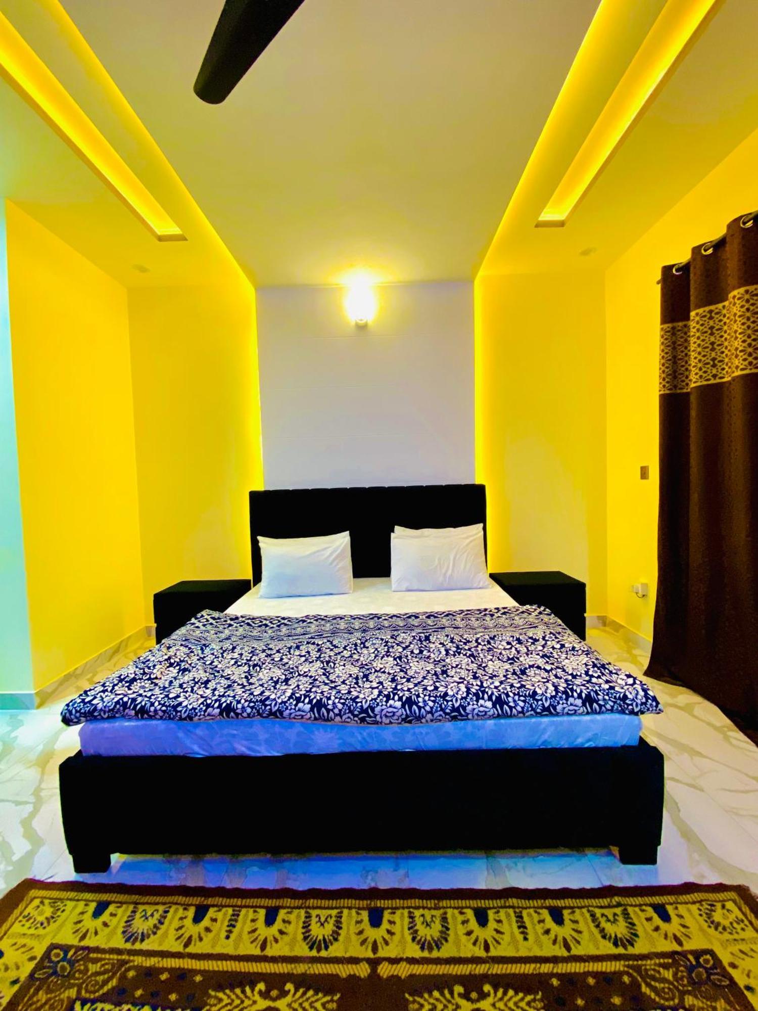 Moonlight Guest House ราวัลปินดี ภายนอก รูปภาพ