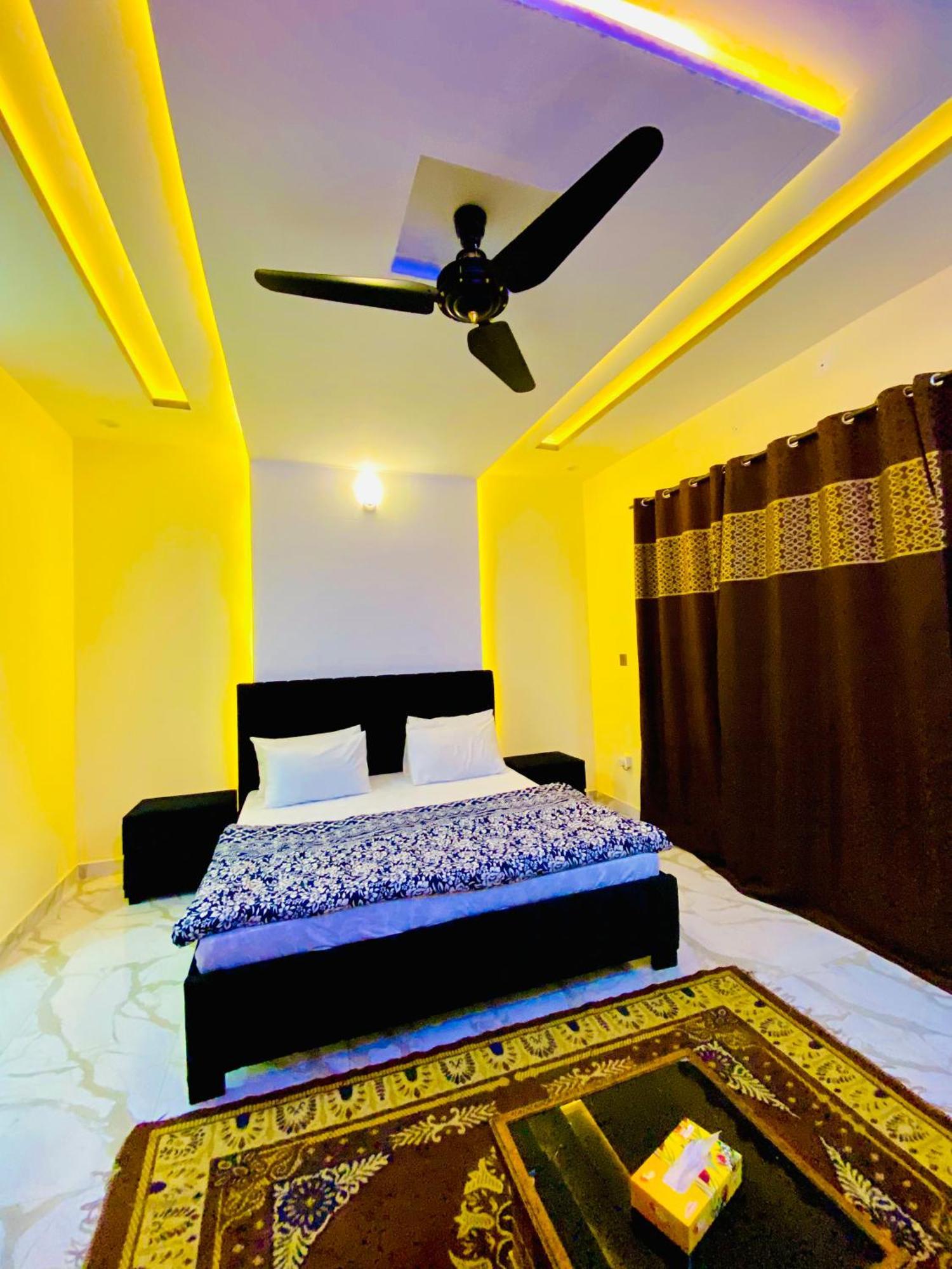 Moonlight Guest House ราวัลปินดี ภายนอก รูปภาพ