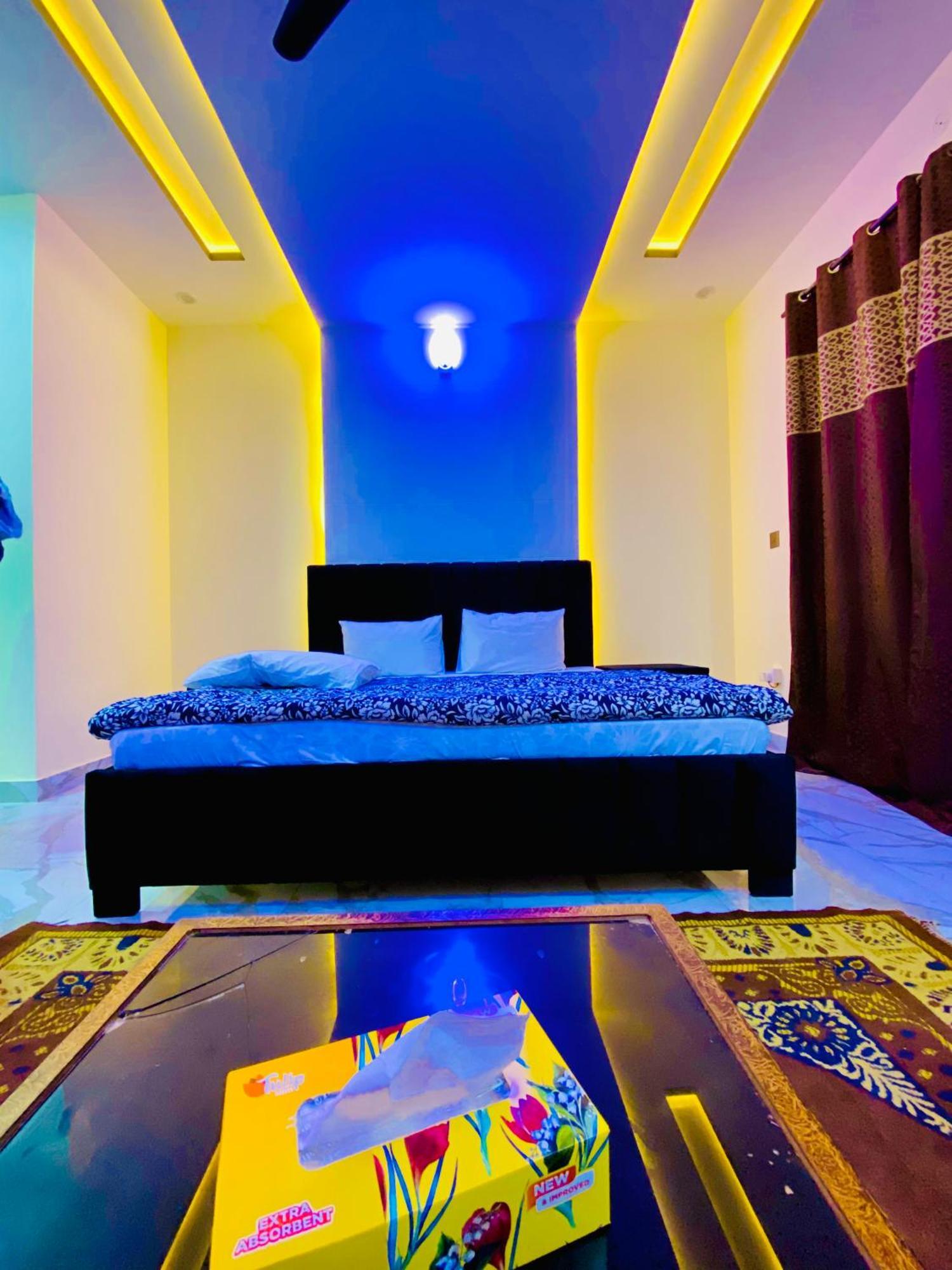 Moonlight Guest House ราวัลปินดี ภายนอก รูปภาพ