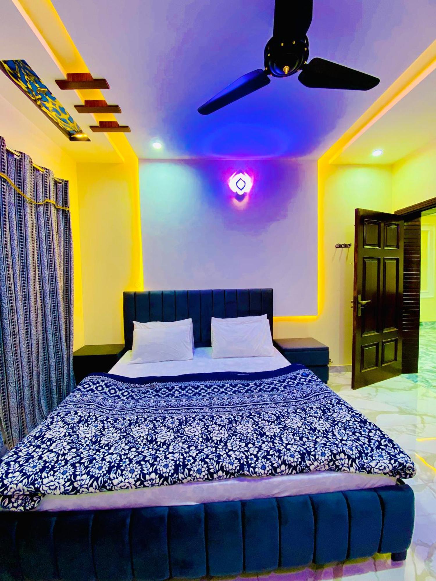 Moonlight Guest House ราวัลปินดี ภายนอก รูปภาพ