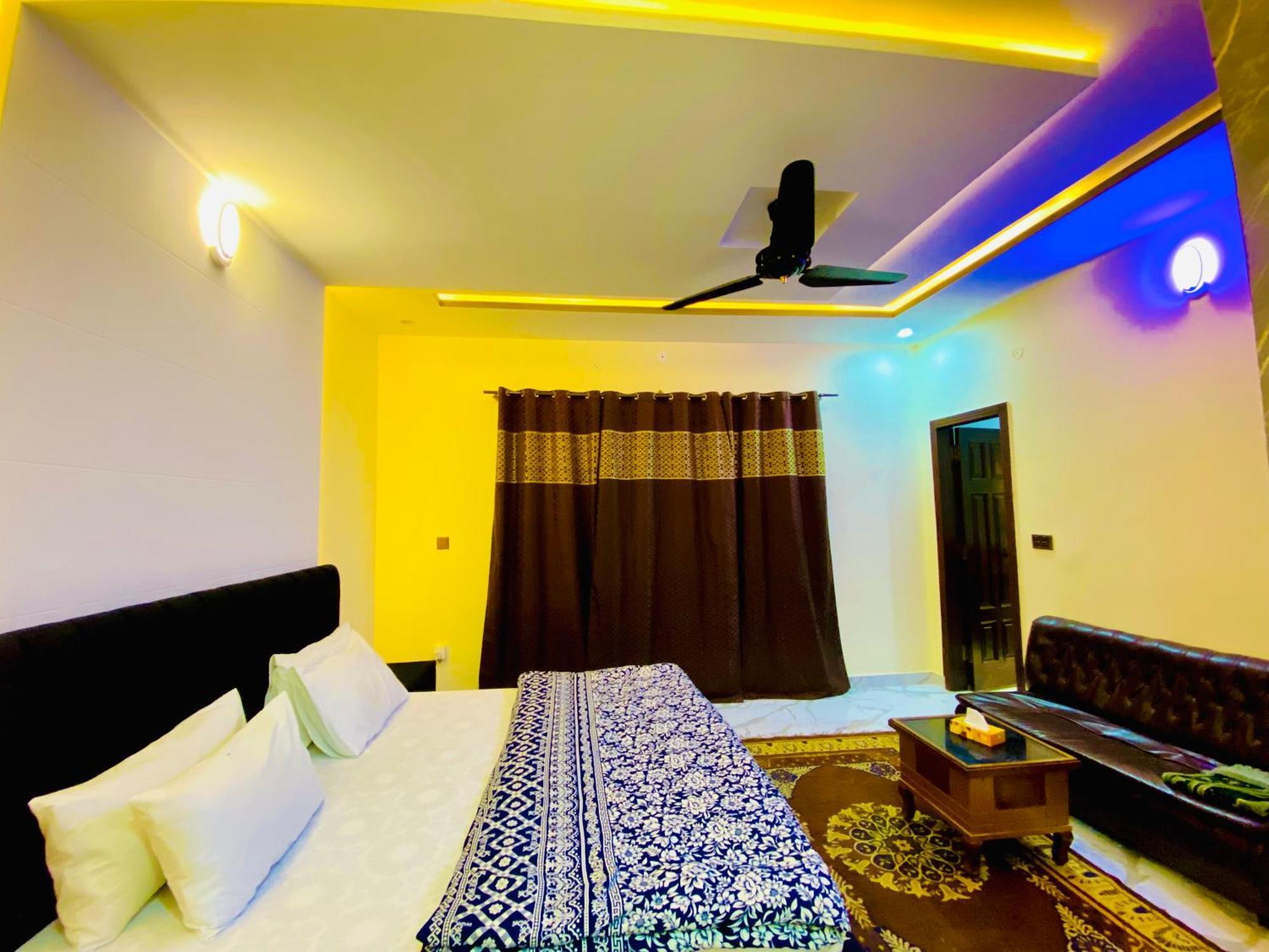 Moonlight Guest House ราวัลปินดี ภายนอก รูปภาพ