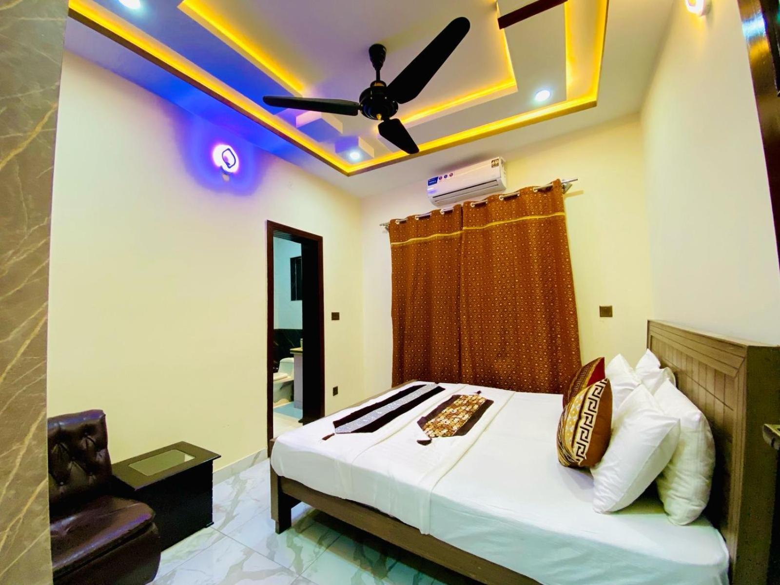 Moonlight Guest House ราวัลปินดี ภายนอก รูปภาพ